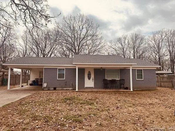 2013 Maple St, Des Arc, AR 72040
