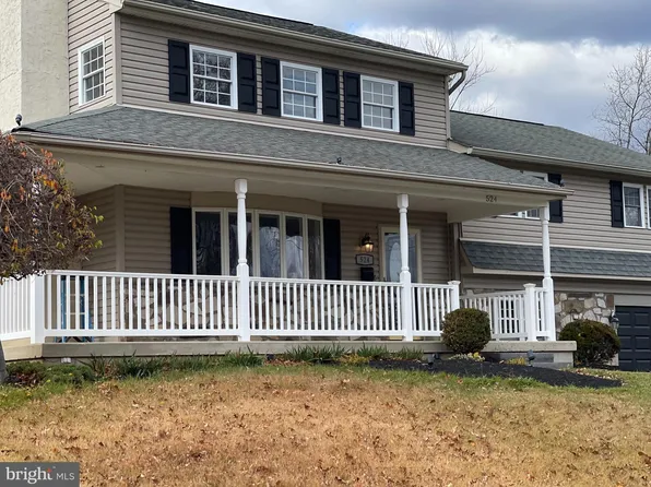 524 Penrose Ln, Warminster, PA 18974