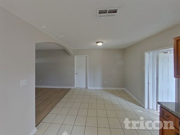 5th image of 3307 W 32nd St