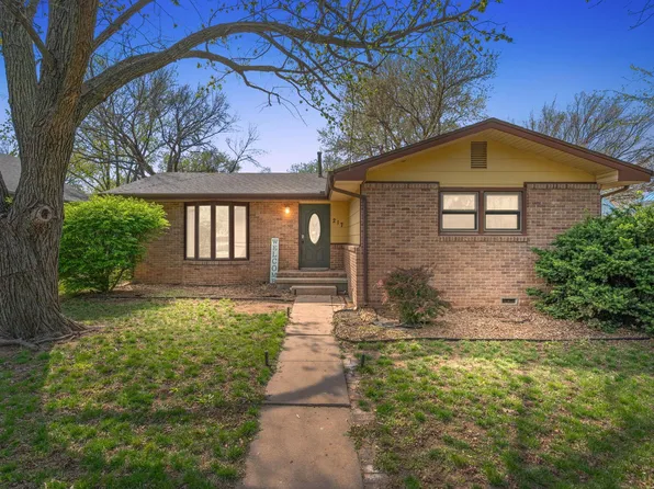 217 N Kansas Ave, Haven, KS 67543