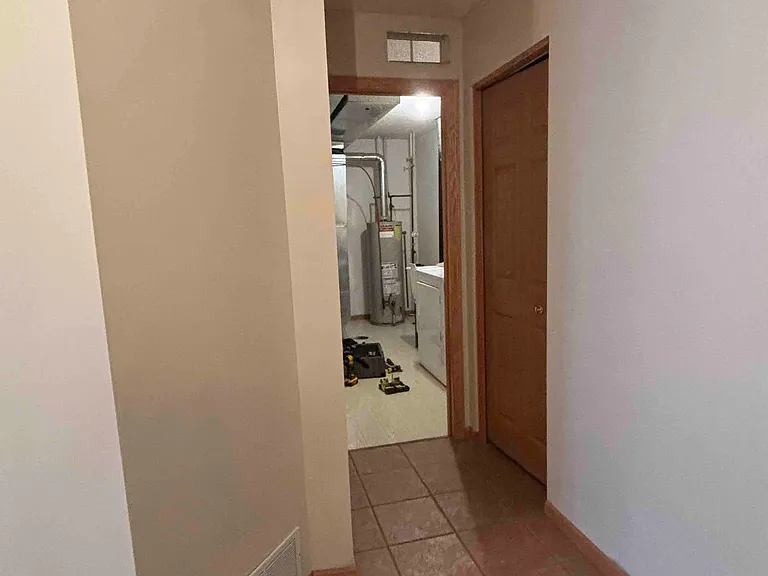 657B Kingfisher Ln #B — Photo 3