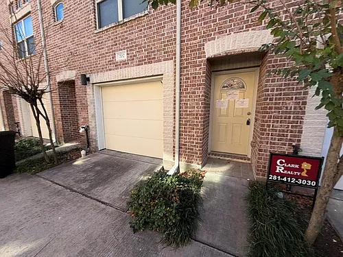 2710 Hullsmith Dr #701 Photo 1