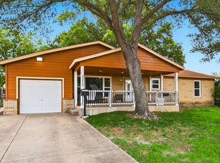 3272 Mimosa Park Dr, Richland Hills, TX 76118
