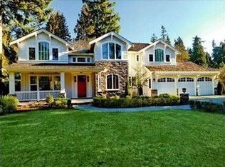 2526 104th Ave SE, Bellevue, WA 98004