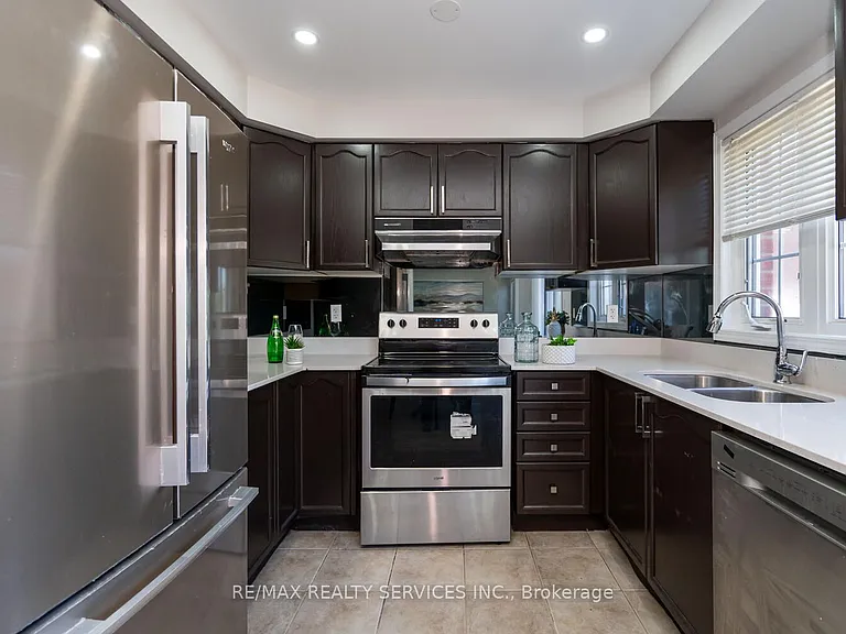 85 Williamson Dr — Photo 20