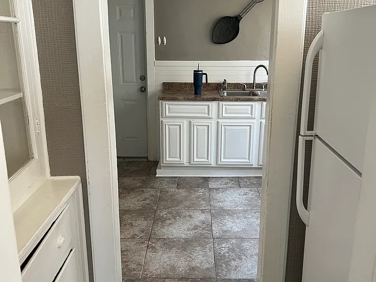 100 Ocean Ave #2 — Photo 11