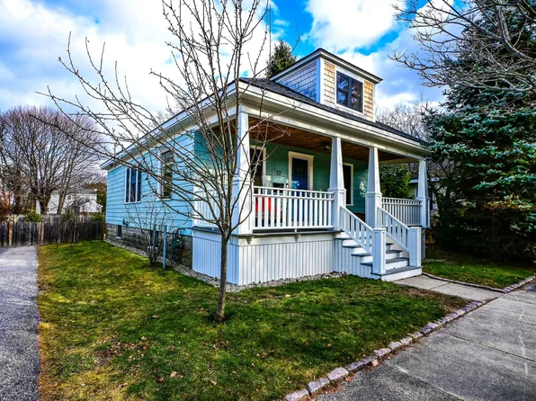 32 Carter Street, South Portland, ME 04106