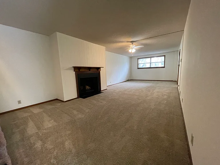 314 N 6th St #102 — Photo 11