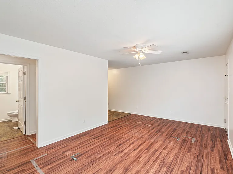 3518 Acorn Woods Way — Photo 5