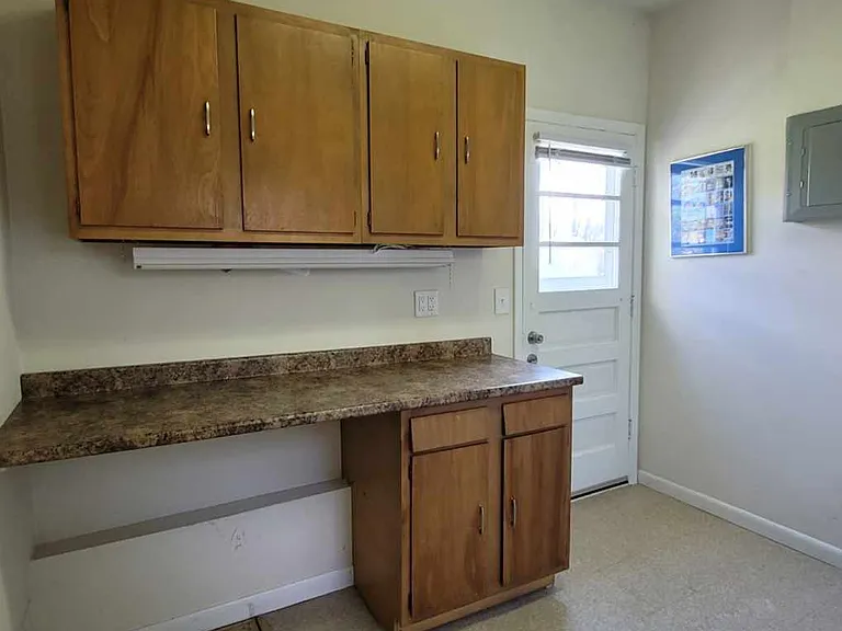 505 Ridge Rd #1 — Photo 11