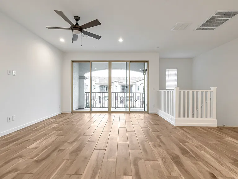 4042 E Pinto Dr — Photo 5