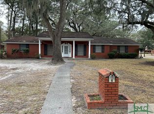 6 Canterbury Ct, Savannah, GA 31419