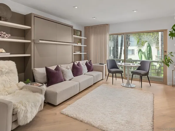 220 Coast Blvd Unit 2E, La Jolla, CA 92037