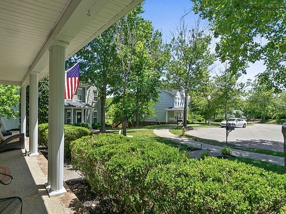 4th image of 1310 Pickwick Park Ct