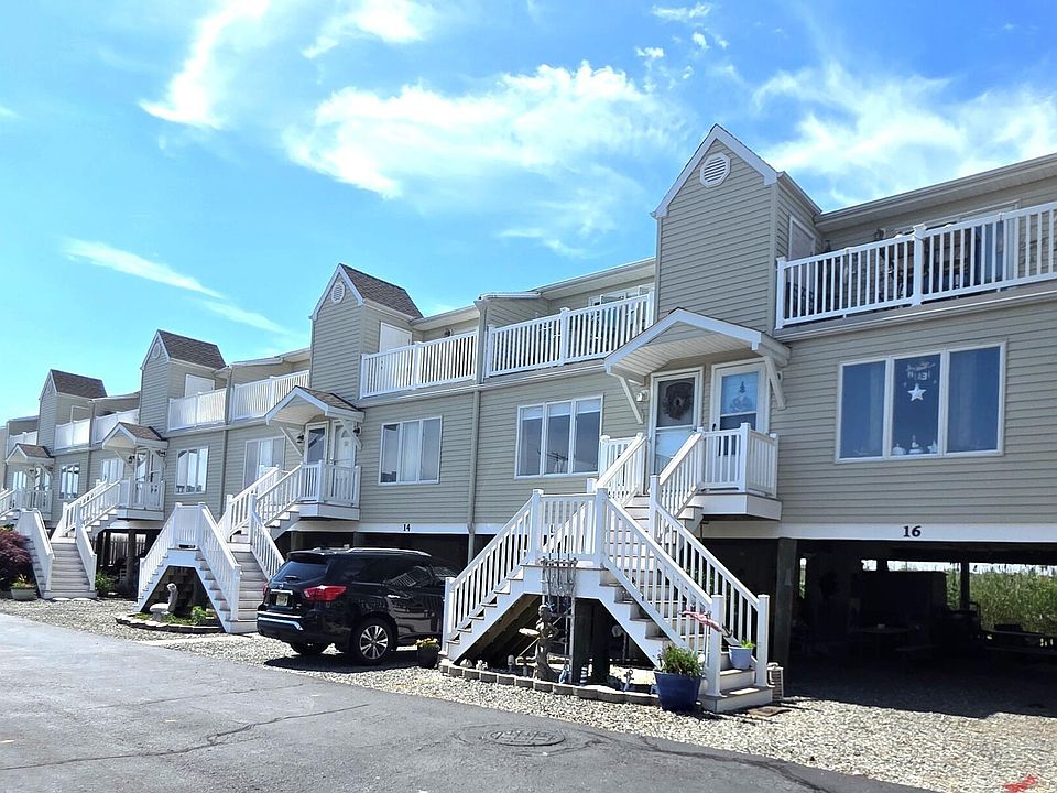1st image of 438 E Bay Avenue #15