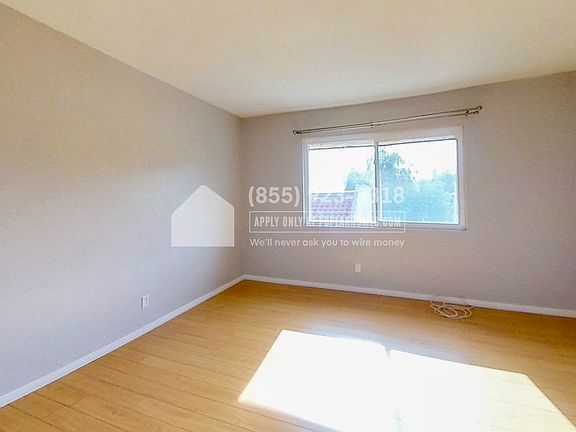 5th image of 5036 E Echo St APT 24