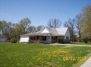 251 E St SW, Linton, IN 47441