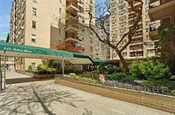 Sold by Douglas Elliman | media 8