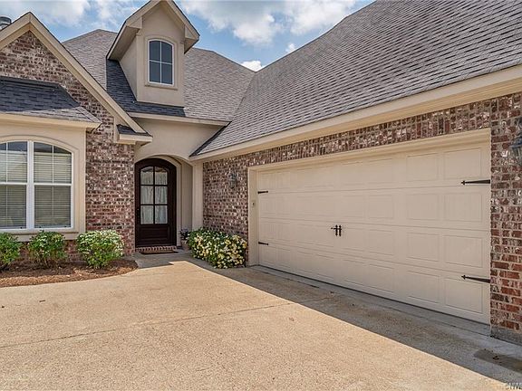 3rd image of 348 Antietam Dr