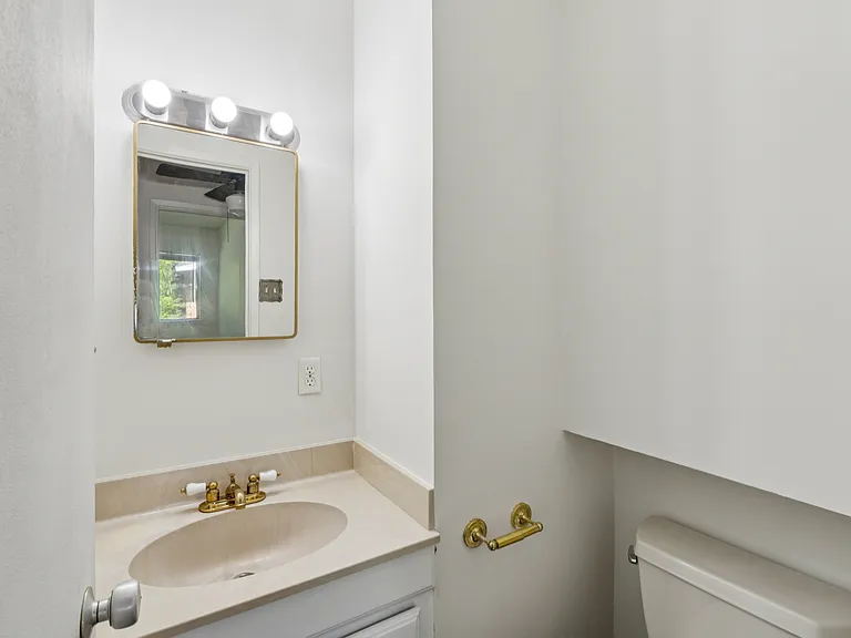 434 Murphys Ln — Photo 18