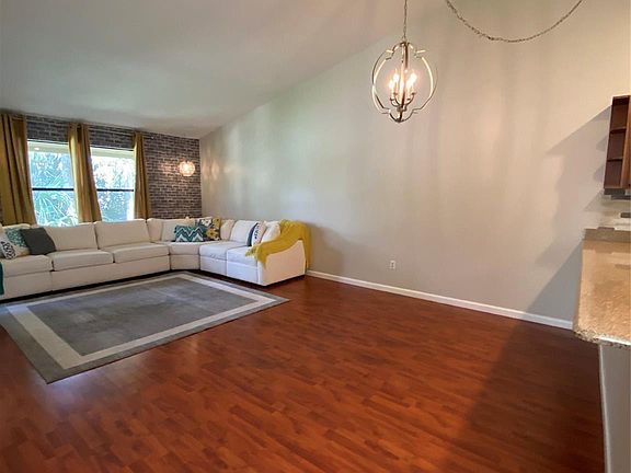 4th image of 13125 Chadwick Court #4