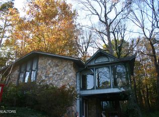 8129 Ainsworth Dr, Knoxville, TN 37909