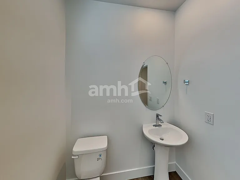 9677 E Harkes Dr — Photo 6