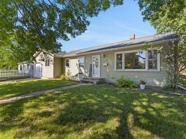 226 Sunrise Blvd, Redwood Falls, MN 56283