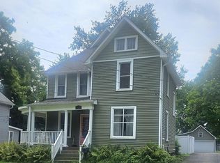 224 W Elm St, Canton, IL 61520