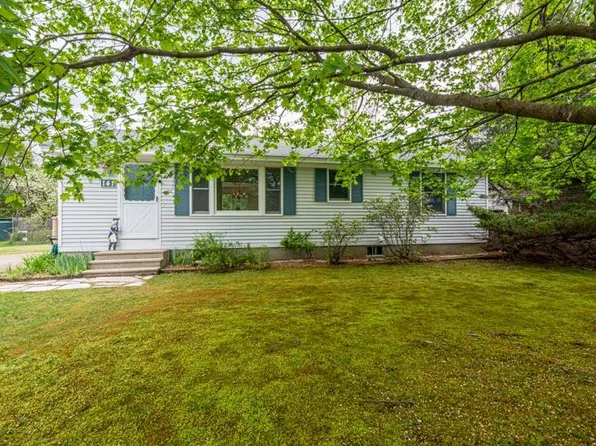 141 Green Mountain Road, Manchester, VT 05255