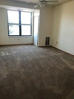 Winnipeg Apartments — Photo 15