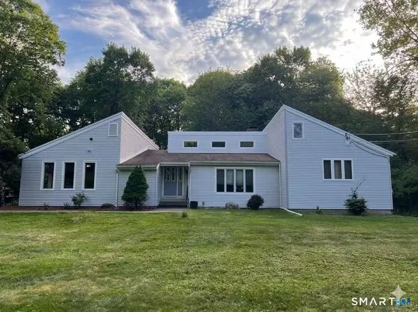 36 Old Barnabas Road, Woodbridge, CT 06525
