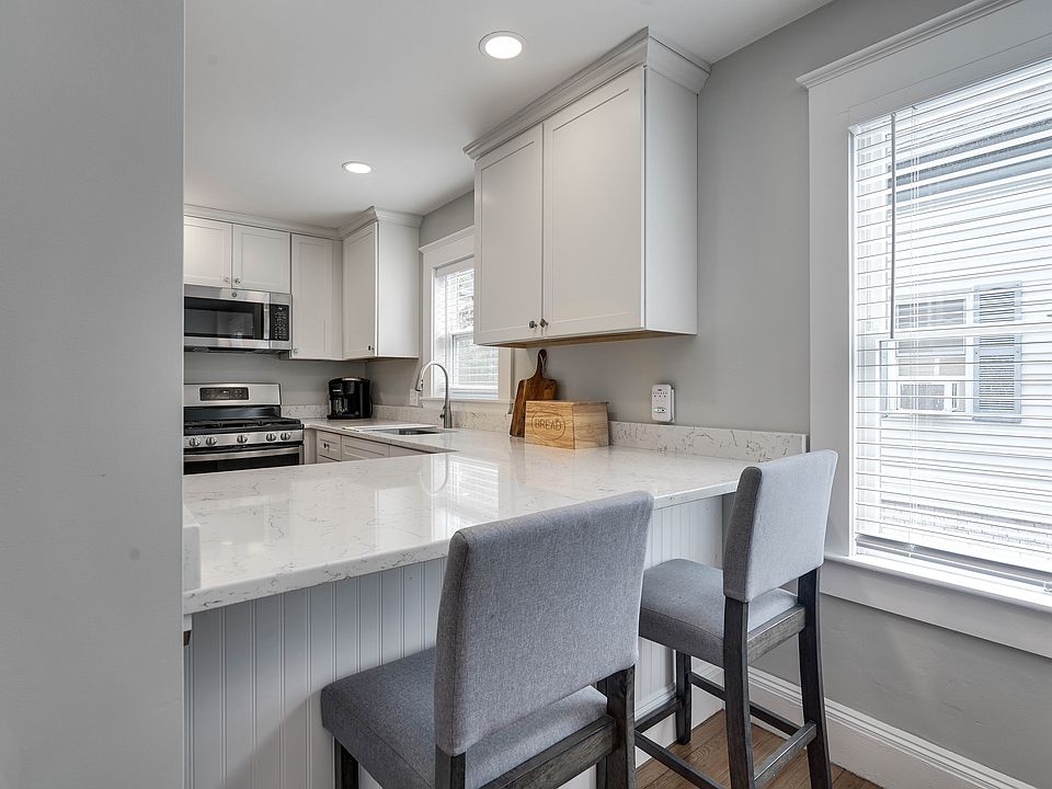 1st image of 1 Warner St #1
