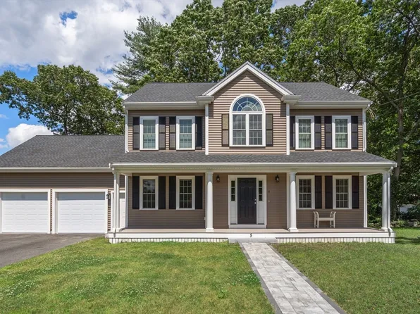 5 Cherry Cir, Randolph, MA 02368