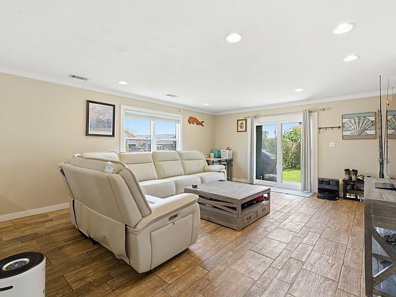 3rd image of 1699 W Highway 98 APT 505