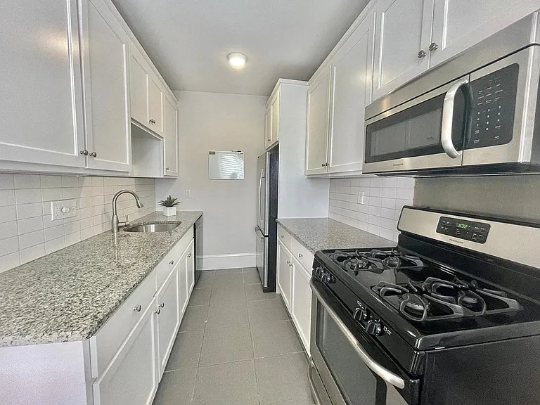 619 Massachusetts Ave #3 — Photo 4