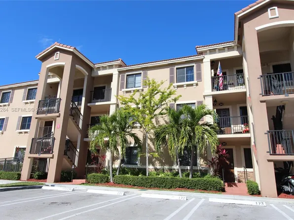 22931 SW 88th Pl Unit 105, Cutler Bay, FL 33190