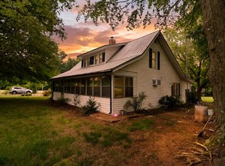 1282 Cherokee Trl, Murray, KY 42071