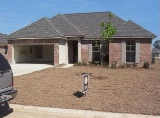 9169 Kanawha Ct, Denham Springs, LA 70726