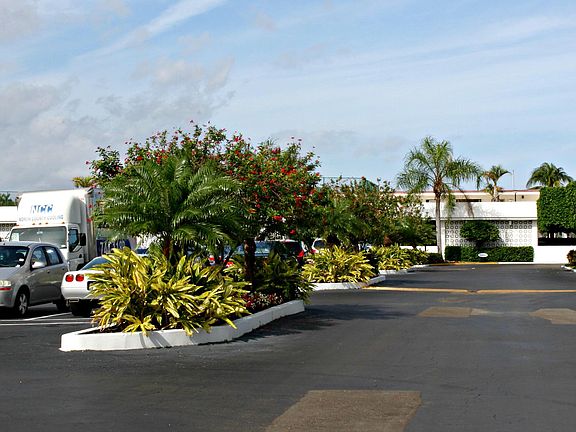 4th image of 1200 Marine Way #Ph-6