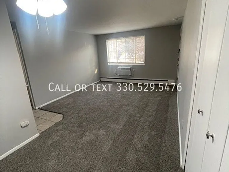 Concord House Apartments — Photo 33