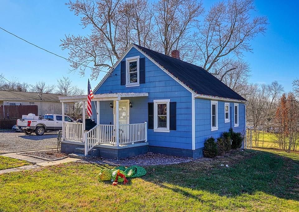 1st image of 464 Scothorn Ln