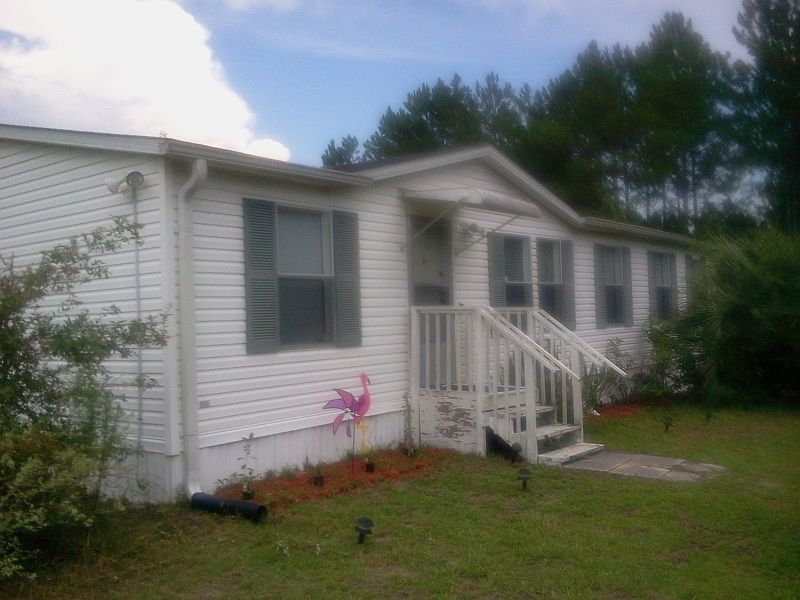 front entrance left view