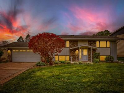 518 Rolls Rd, New Brighton, MN, 55112