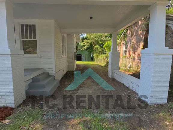 3rd image of 806 Long Ave