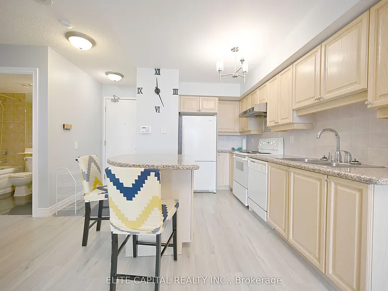 78 Harrison Garden Blvd #2004 — Photo 7