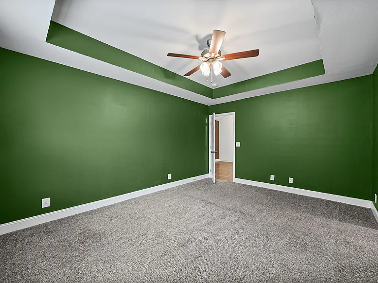 204 King Rd — Photo 16