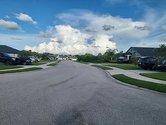 5th image of 9305 46th Ct E