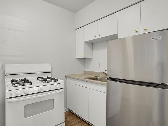 5th image of 8311 Excelsior Blvd APT 5