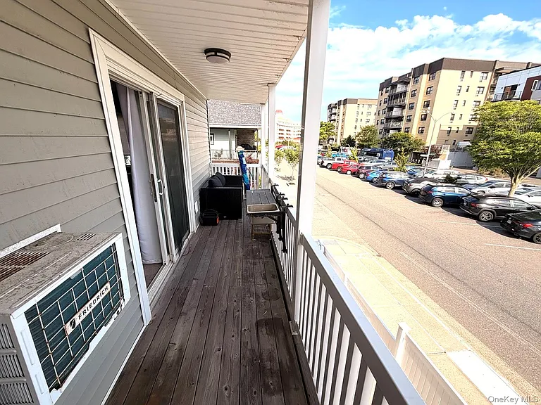 101 Harding Ave #2 — Photo 28